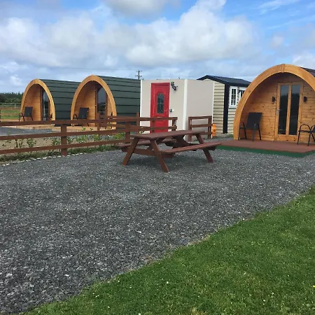 Emlagh, Self Catering Glamping Pods *