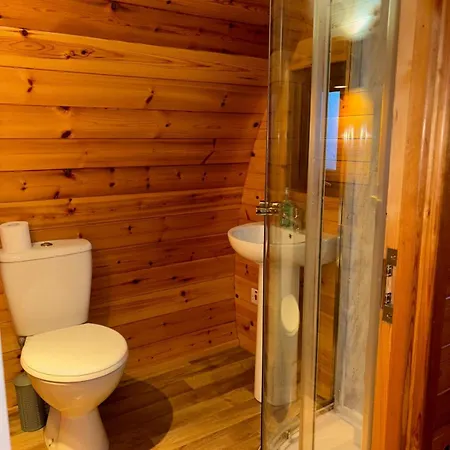 Emlagh, Self Catering Glamping Pods