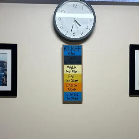 Emlagh, Self Catering Glamping Pods Шале Килки