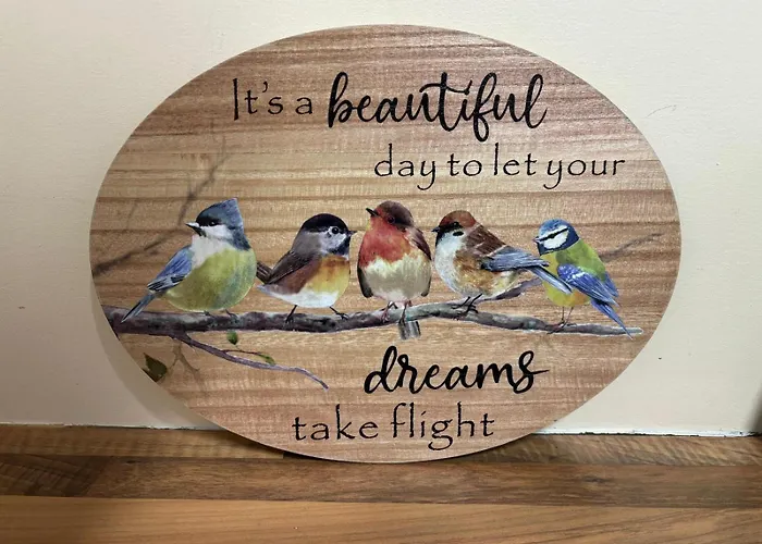 Chalet Emlagh, Self Catering Glamping Pods *